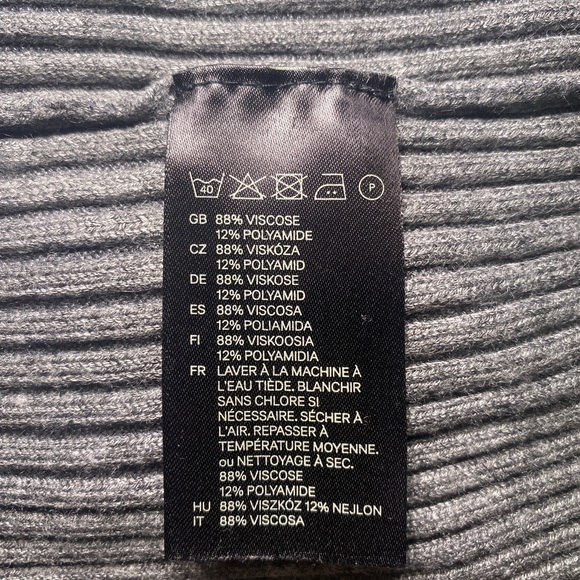 H&M Grey Knit Dress - Picture 4 of 4